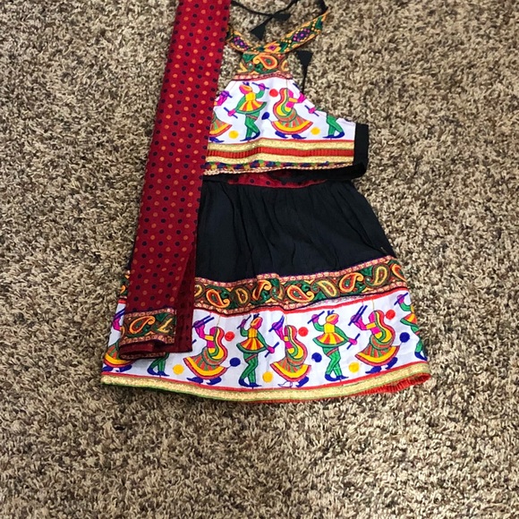 Toddler Size Chaniya Choli Indian Outfit - Picture 2 of 2